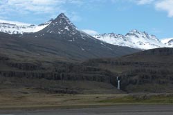 Nordeuropa, Island: Groe Expedition - Bergkette in Ostisland